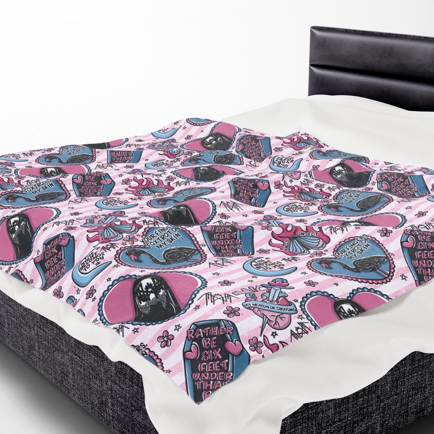 Sleepy Doodles Striped Plush Blanket