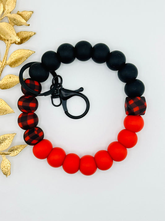 Log Cabin Luxe Wristlet - Original Size